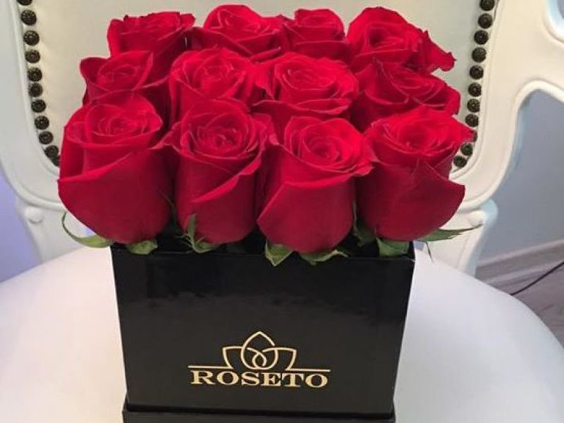 Square Box Rosas