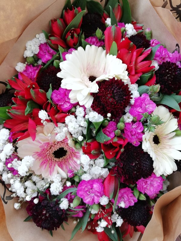 Bouquet de flores variadas 