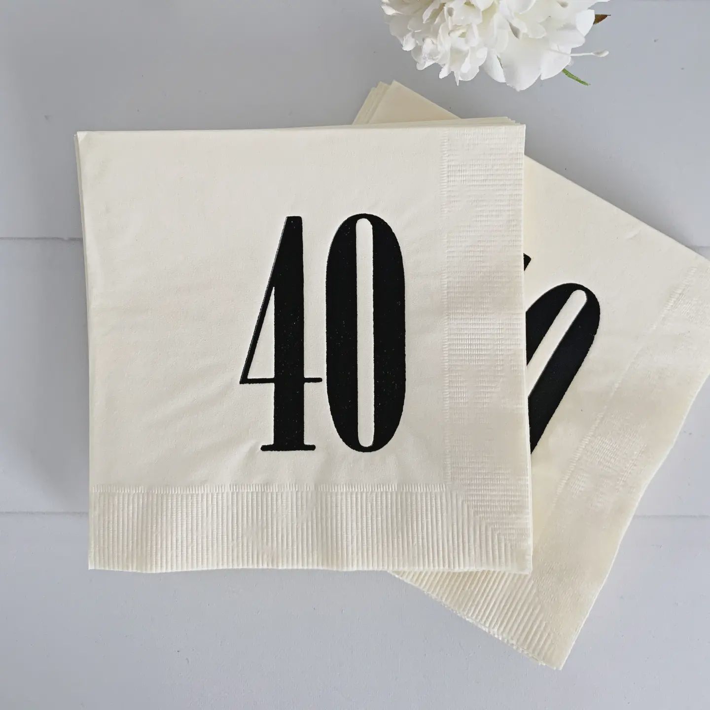 40 Cream &amp; Black Napkins