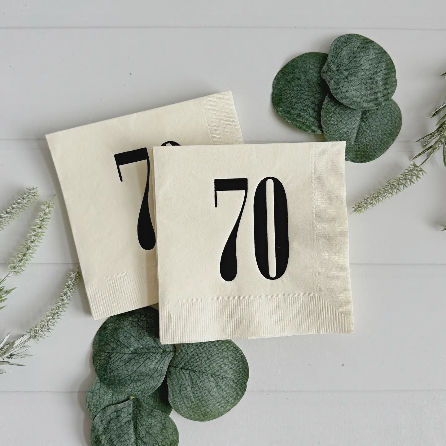 70 Cream &amp; Black Napkins