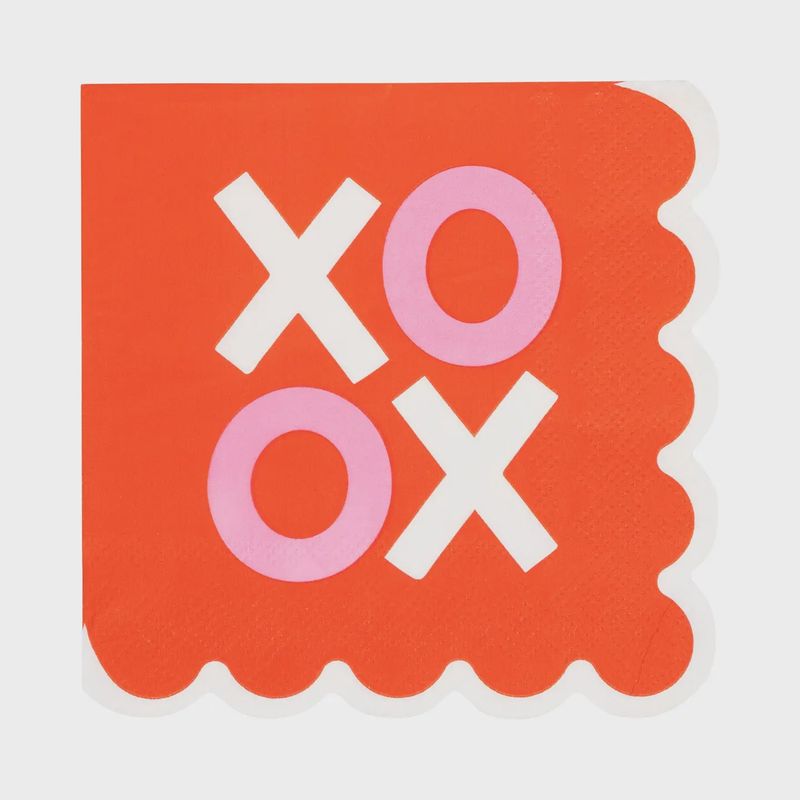 Scalloped XOXO Cocktail Napkin