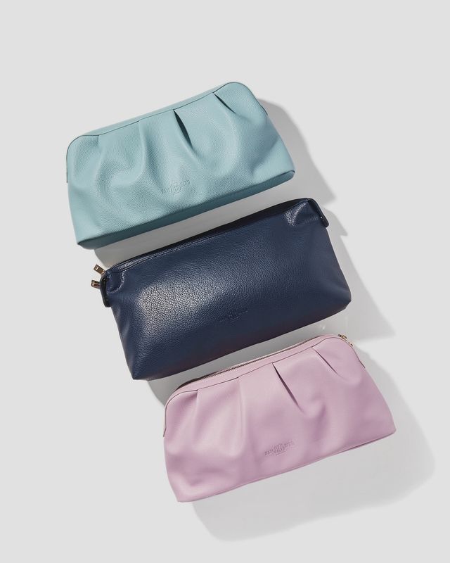 "The Courtney" Travel Carryall