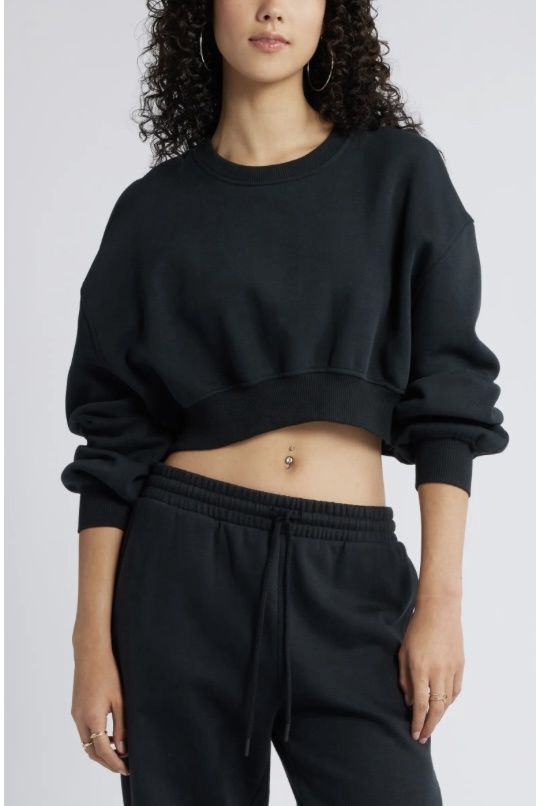CROPPED N BLACK