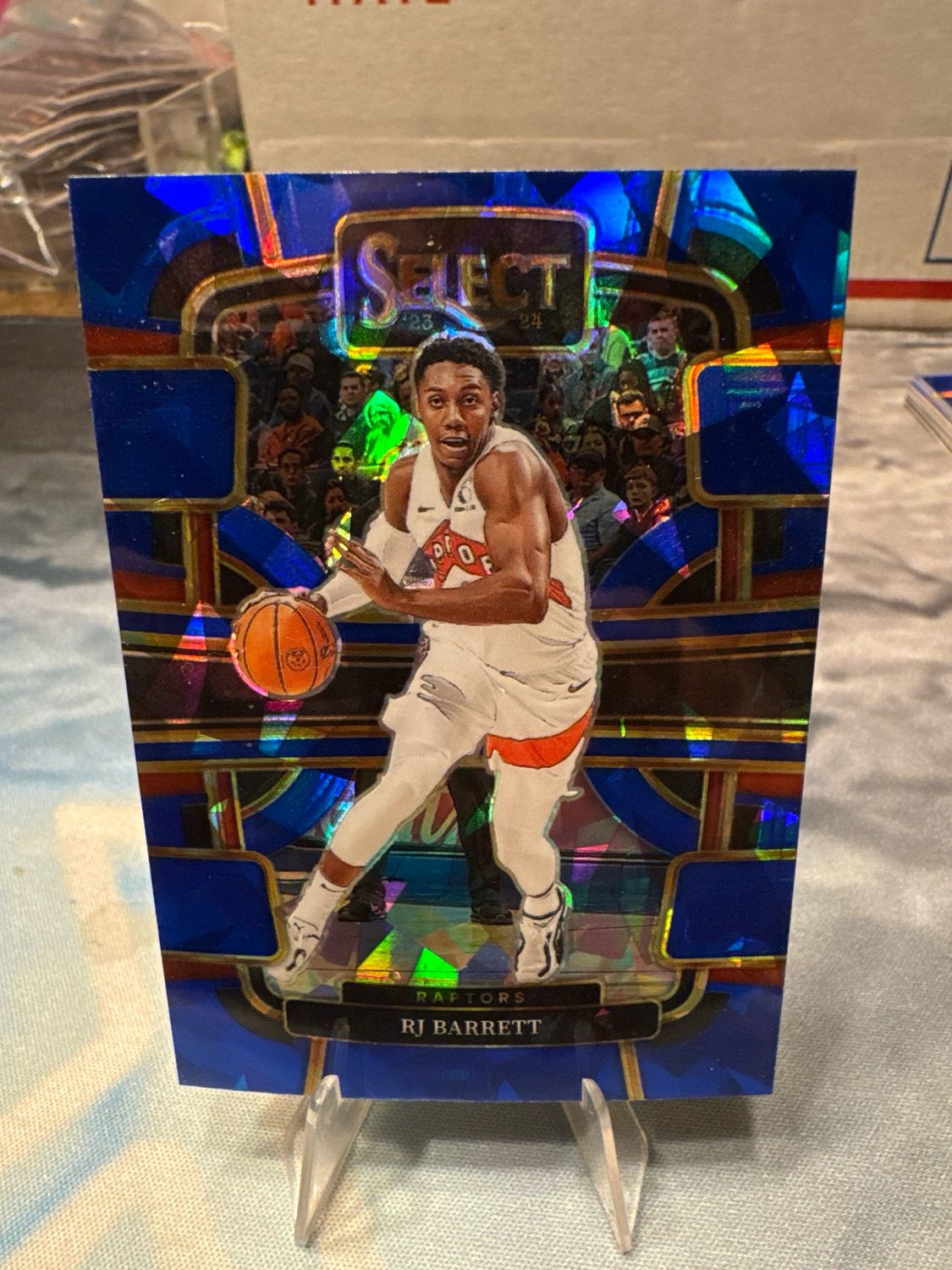 23-24 Select Basketball RJ Barrett Cracked Ice Toronto Raptors