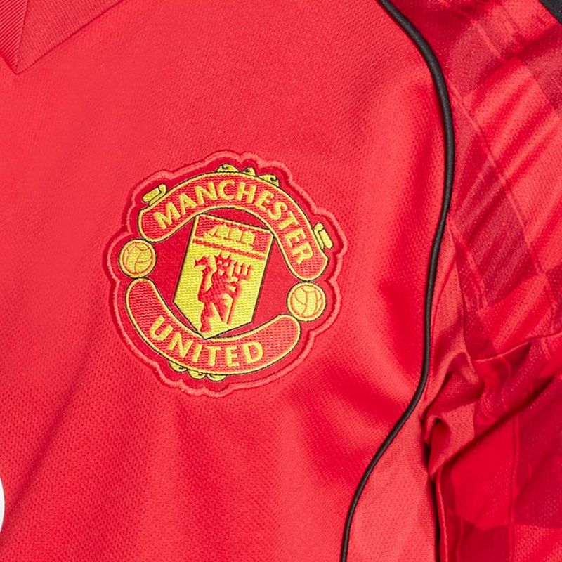 Shop Manchester United - Soccer World