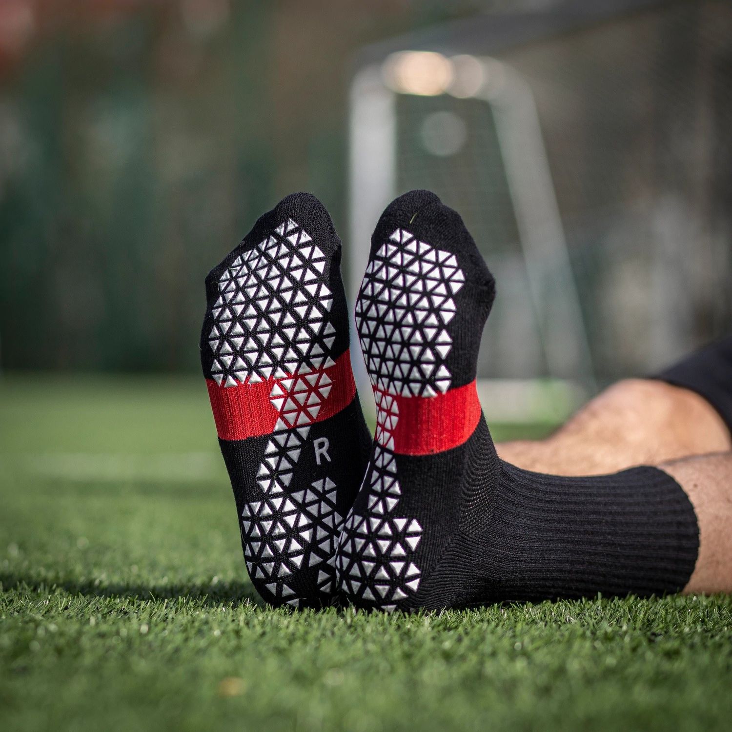 PURE GRIP SOCKS PRO (BLACK)
