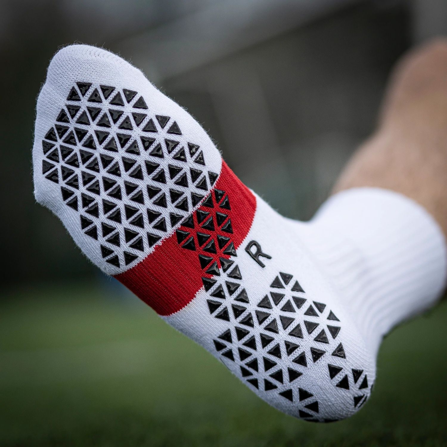 PURE GRIP SOCKS PRO (WHITE)