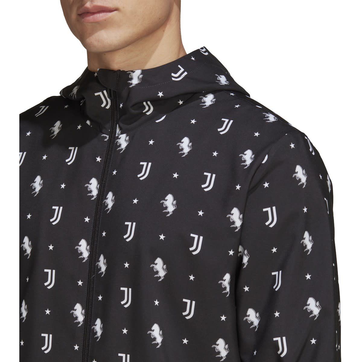 JUVENTUS 21/22 WINDBREAKER (BLACK) JUVENTUS 21/22 WINDBREAKER (BLACK)