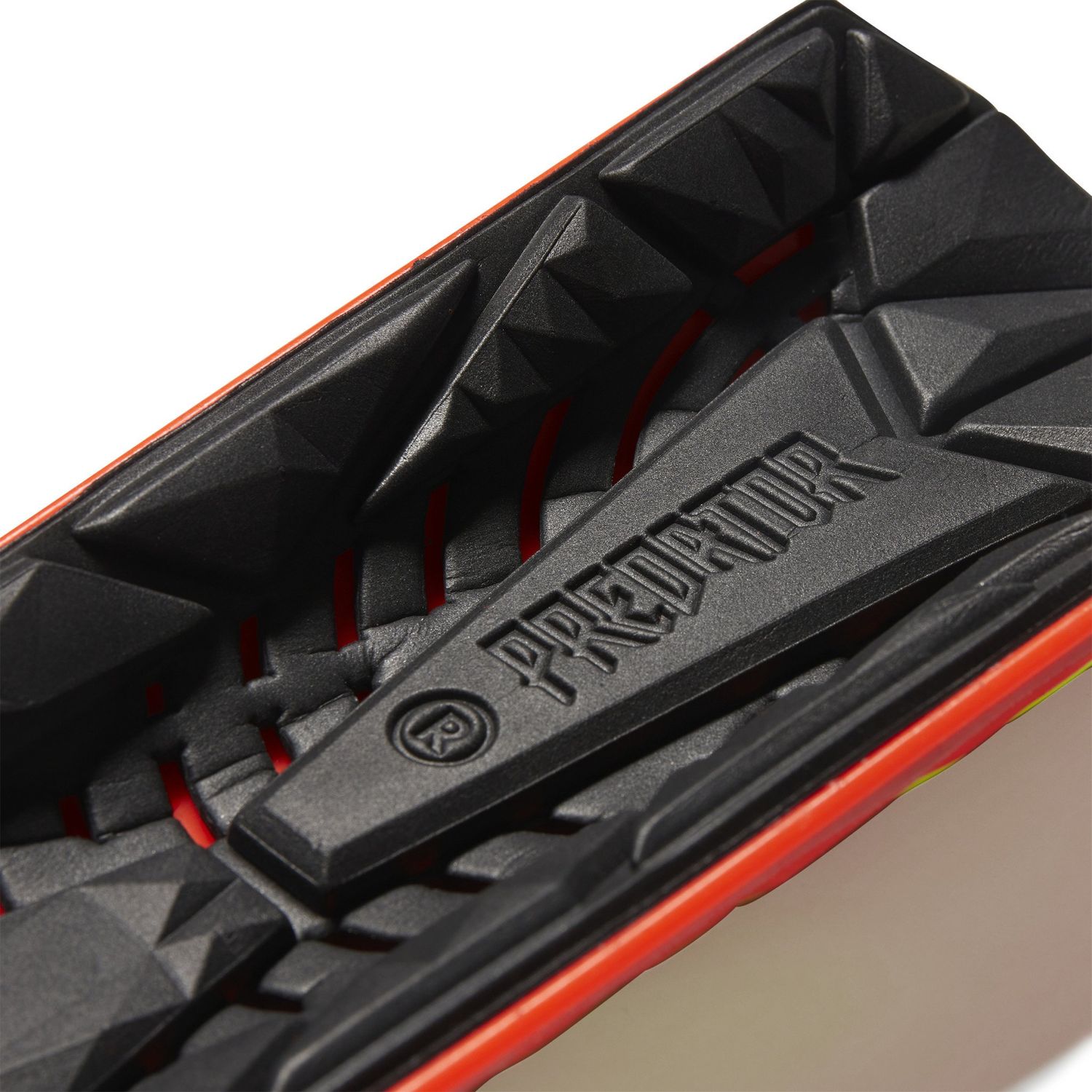 PREDATOR LEAGUE GUARD (RED/LIME)