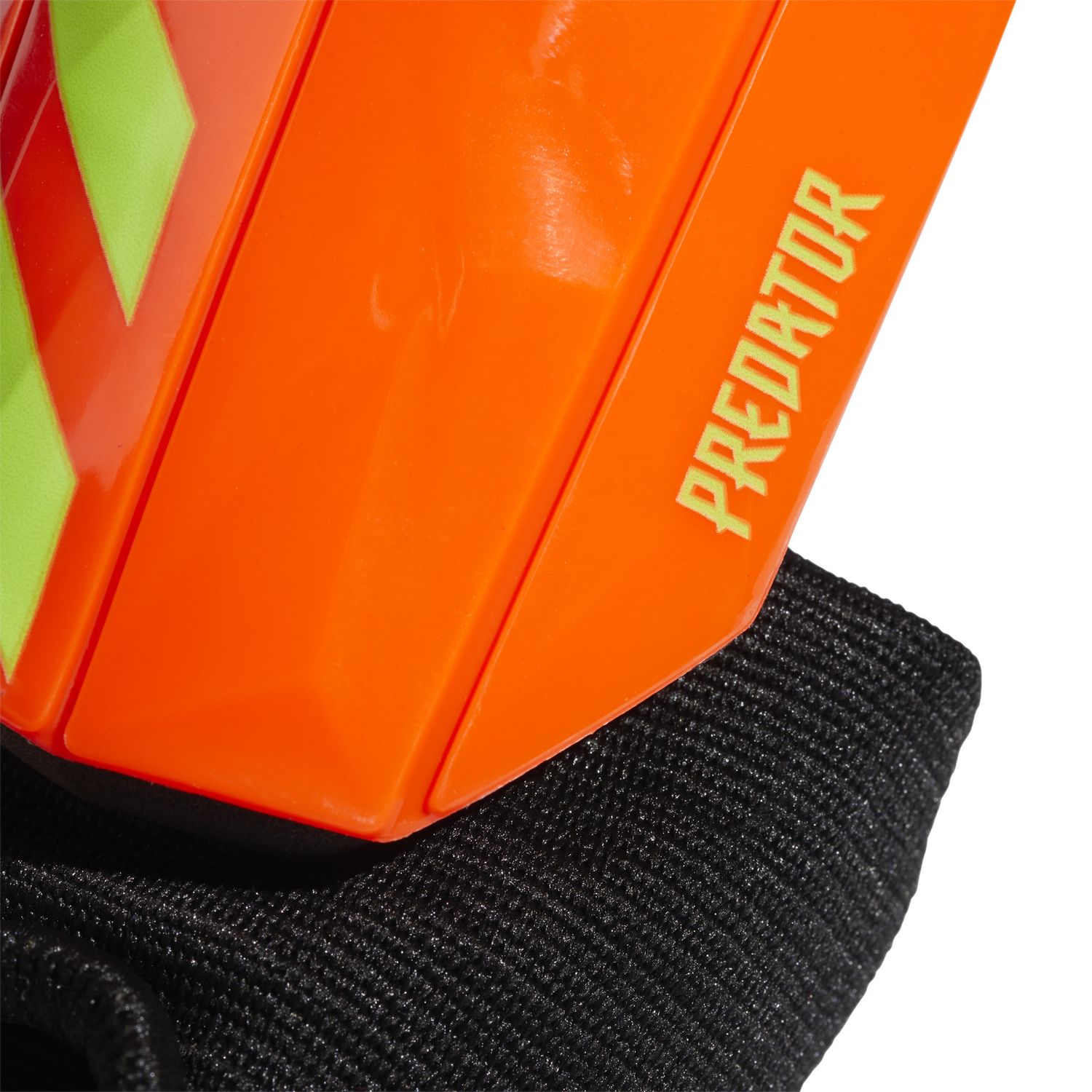 PREDATOR MATCH SHIN GUARD YOUTH (RED/LIME)
