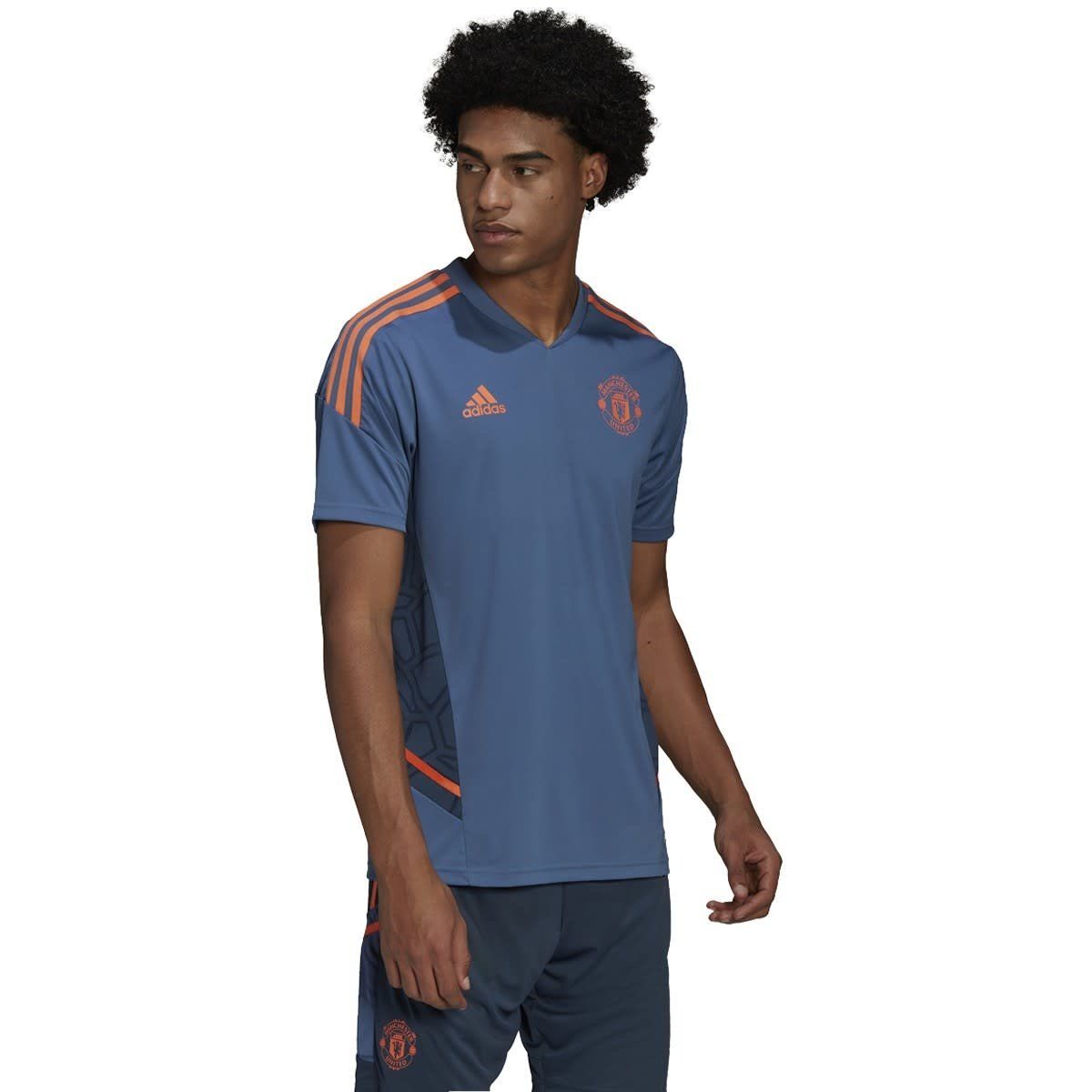 MANCHESTER UNITED 22/23 CONDIVO 22 TRAINING JERSEY (BLUE/ORANGE)