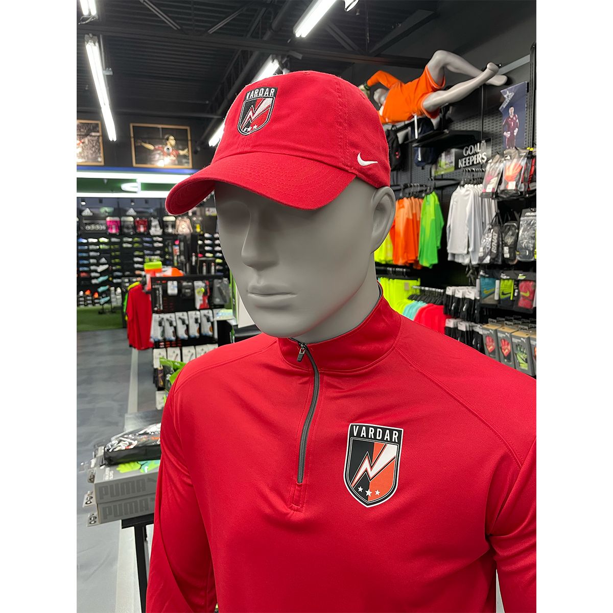 VARDAR TEAM CAMPUS HAT (ADJ)
