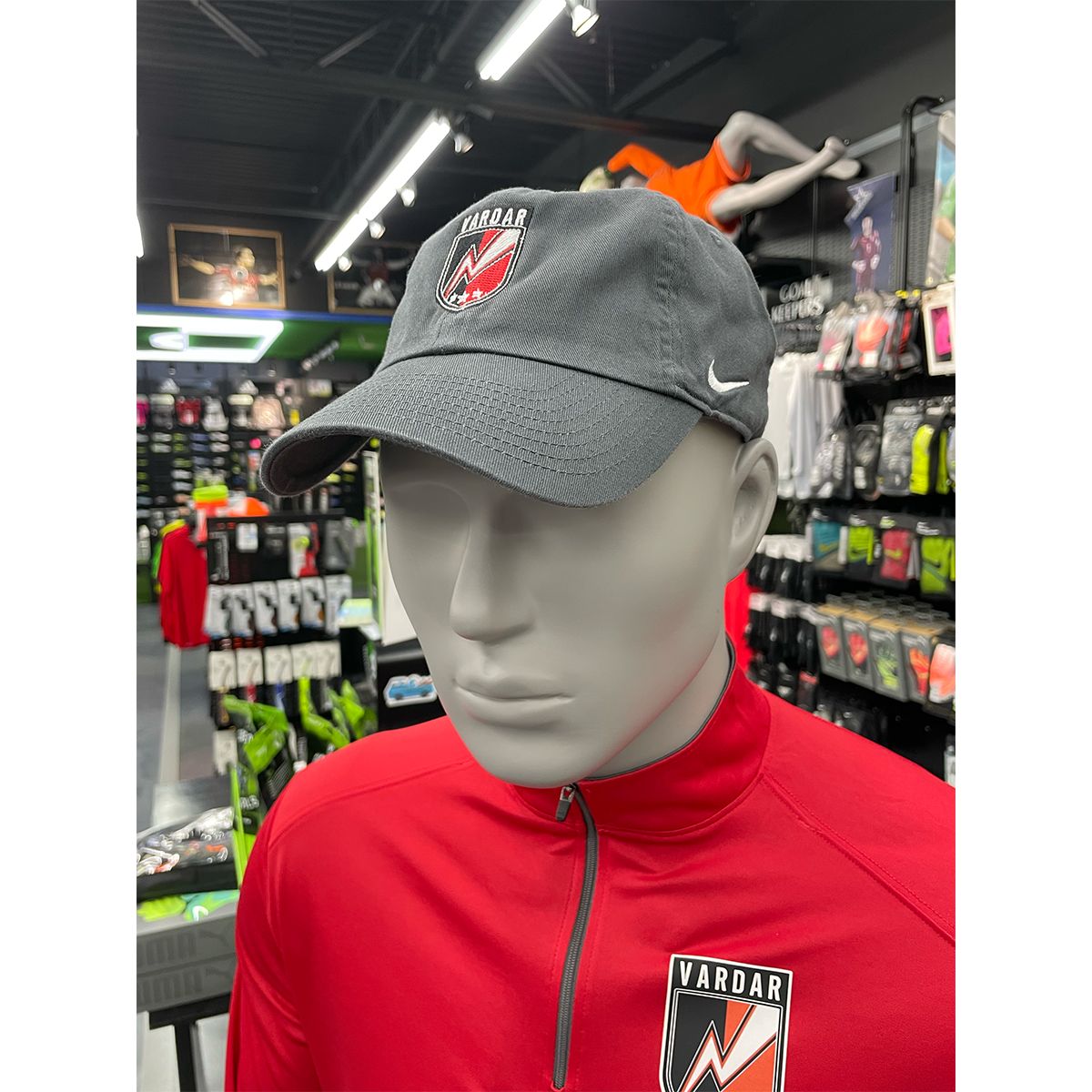 VARDAR TEAM CAMPUS HAT (ADJ)