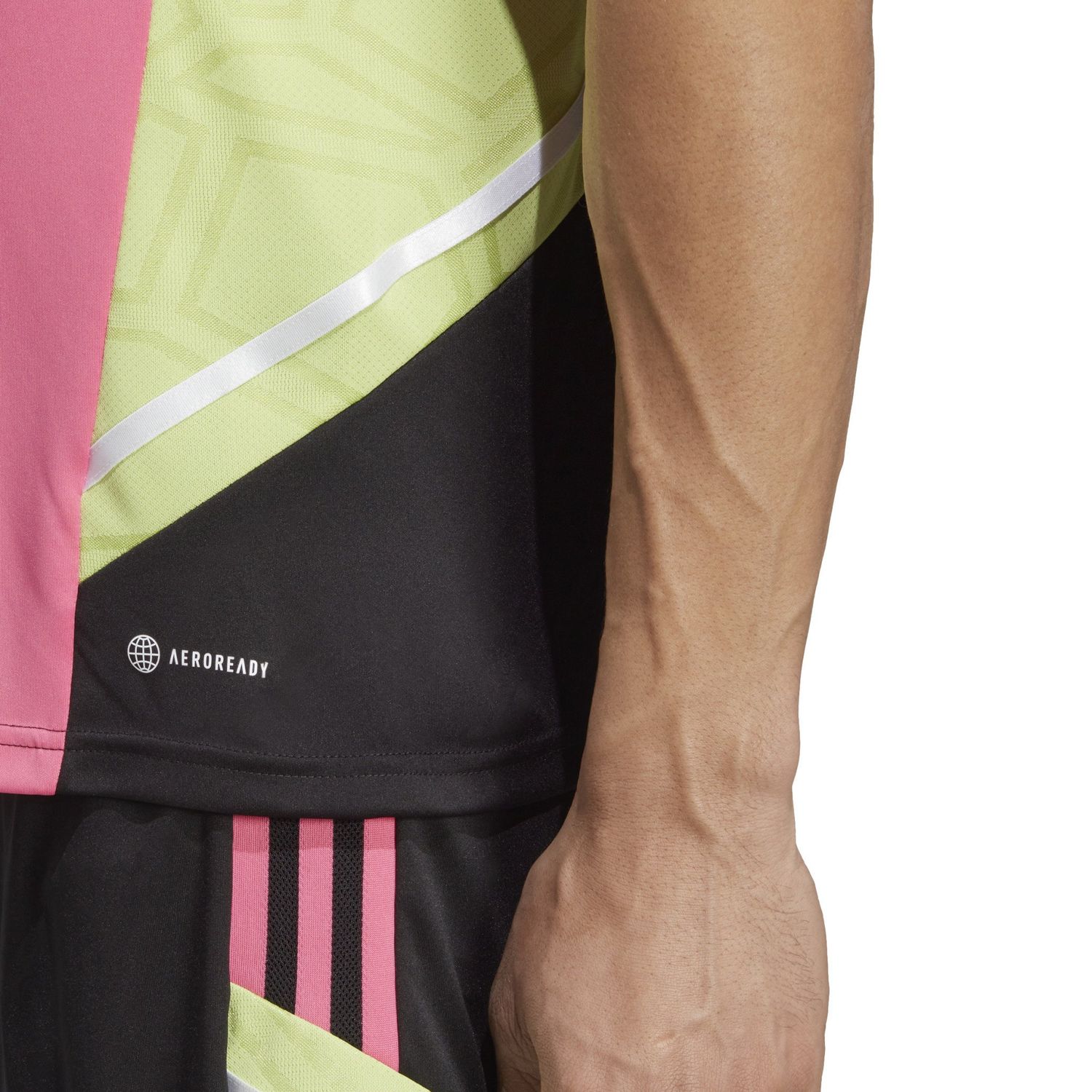 JUVENTUS 22/23 CONDIVO TRAINING JERSEY (PINK) 