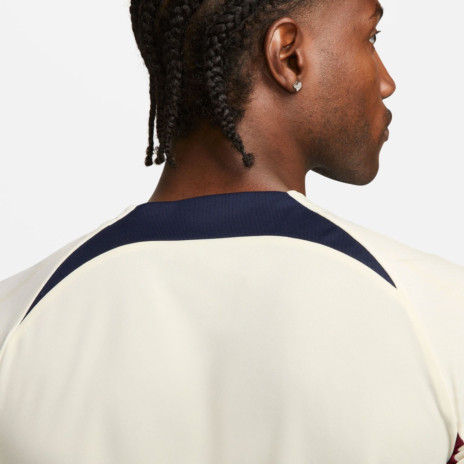 PSG 23/24 STRIKE TRAINING JERSEY (SAND/NAVY)