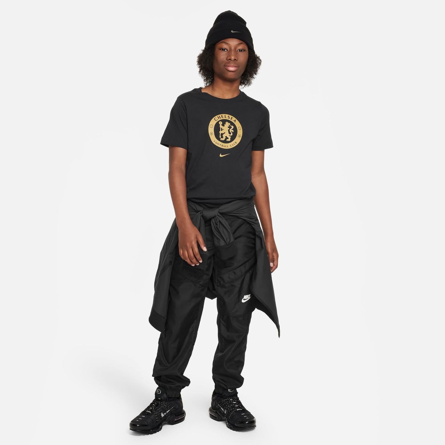 CHELSEA 23/24 CREST TEE YOUTH (BLACK/GOLD)