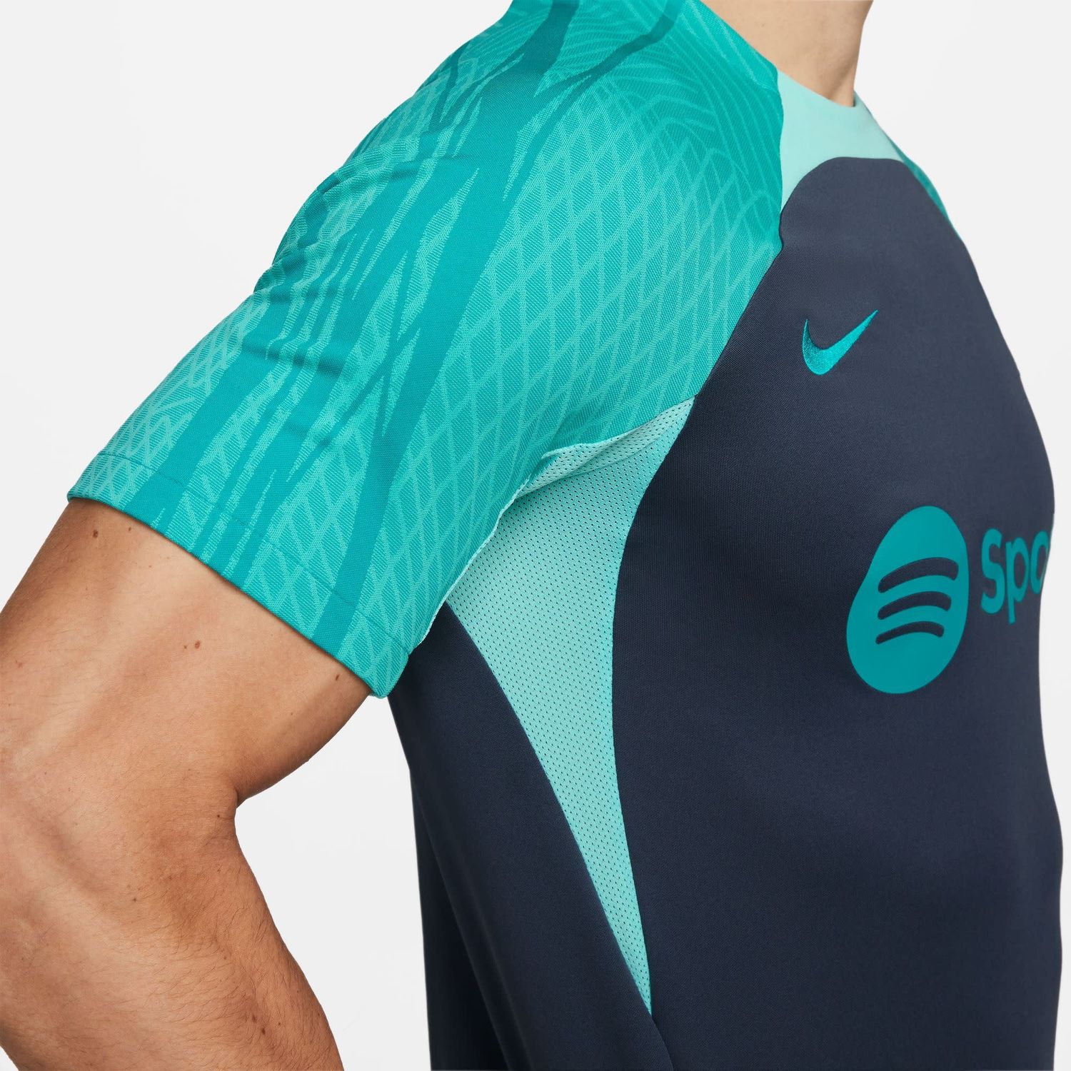 FC BARCELONA 23/24 STRIKE TRAINING JERSEY (NAVY/TEAL)