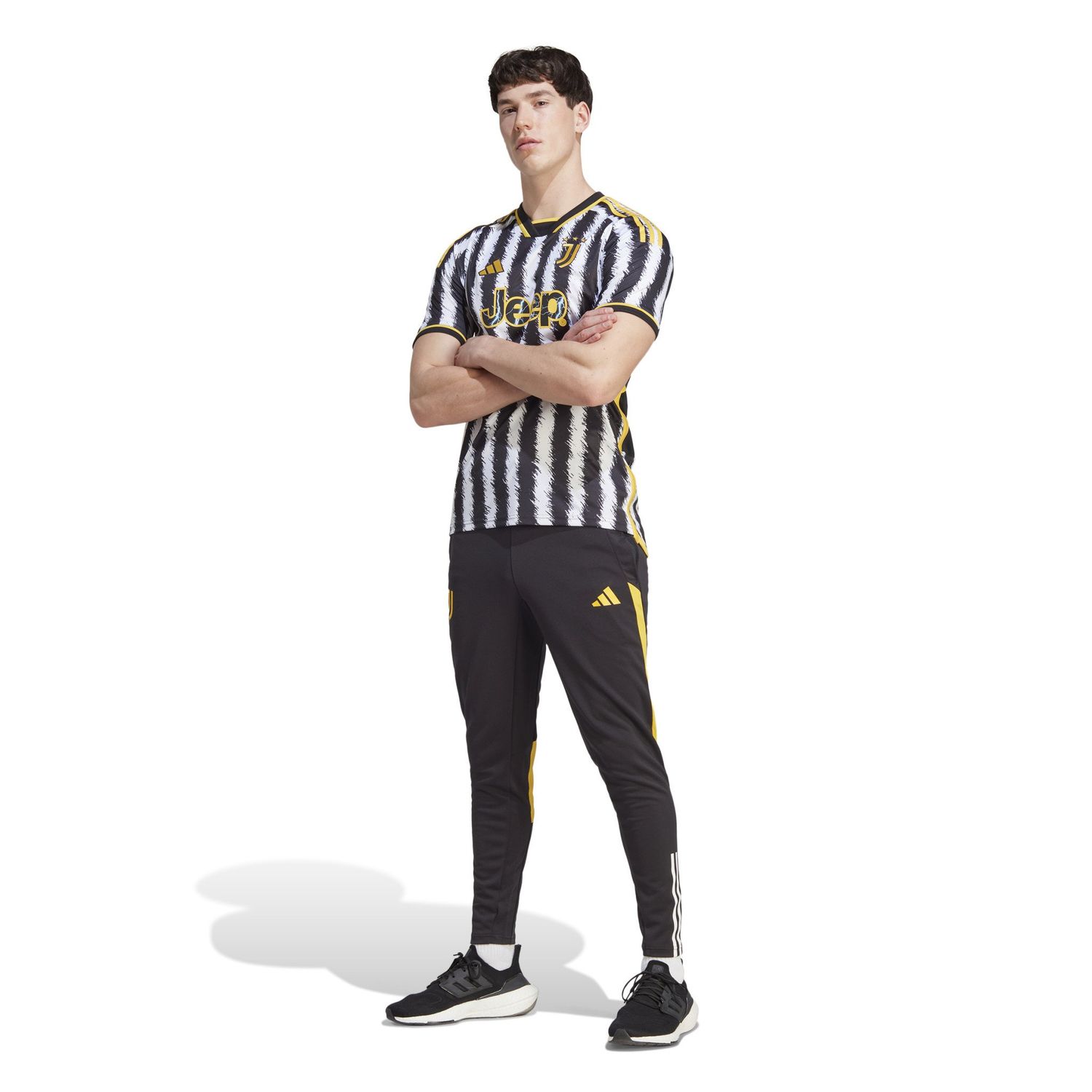 JUVENTUS 23/24 HOME JERSEY (BLACK/WHITE)