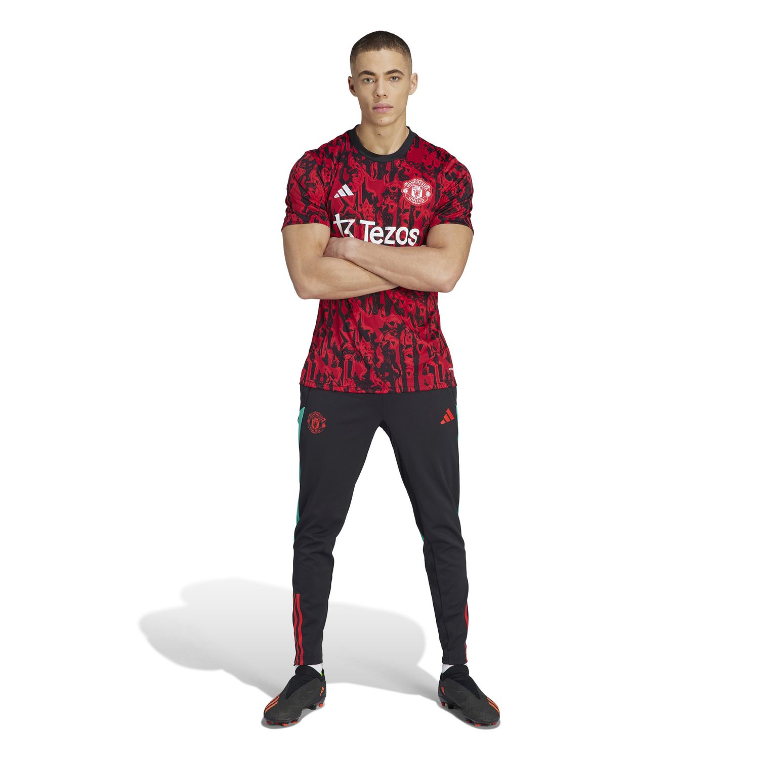 MANCHESTER UNITED 23/24 PREMATCH JERSEY (RED/BLACK)