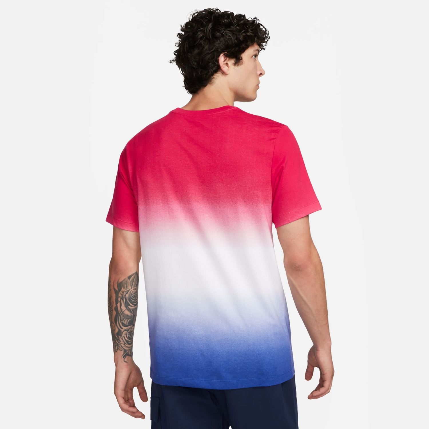 FC BARCELONA 23/24 CREST TEE (RED/WHITE/BLUE) 