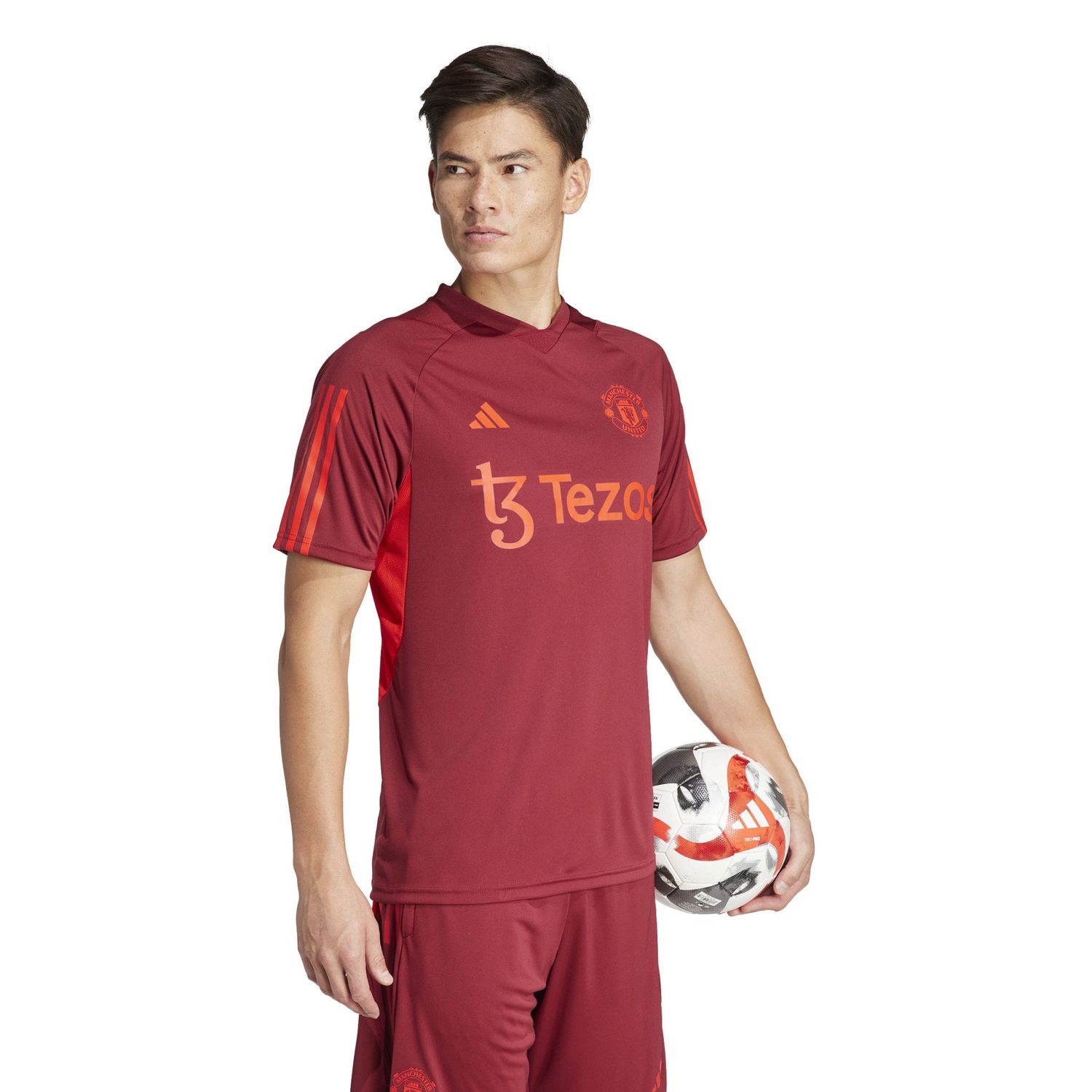 MANCHESTER UNITED 23/24 EUROPEAN TRAINING JERSEY (RED)