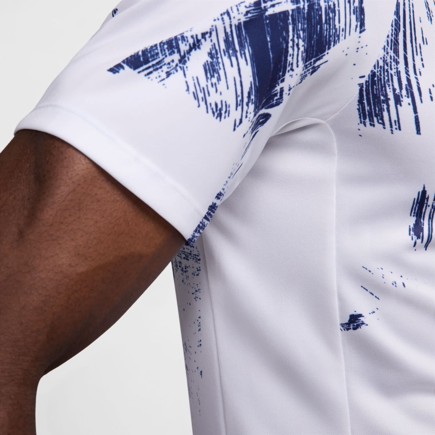 PSG 24/25 ACADEMY PRO PREMATCH JERSEY (WHITE)