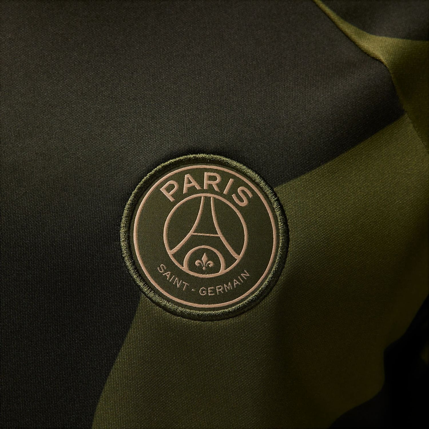 PSG 23/24 ACADEMY PREMATCH JERSEY (GREEN)