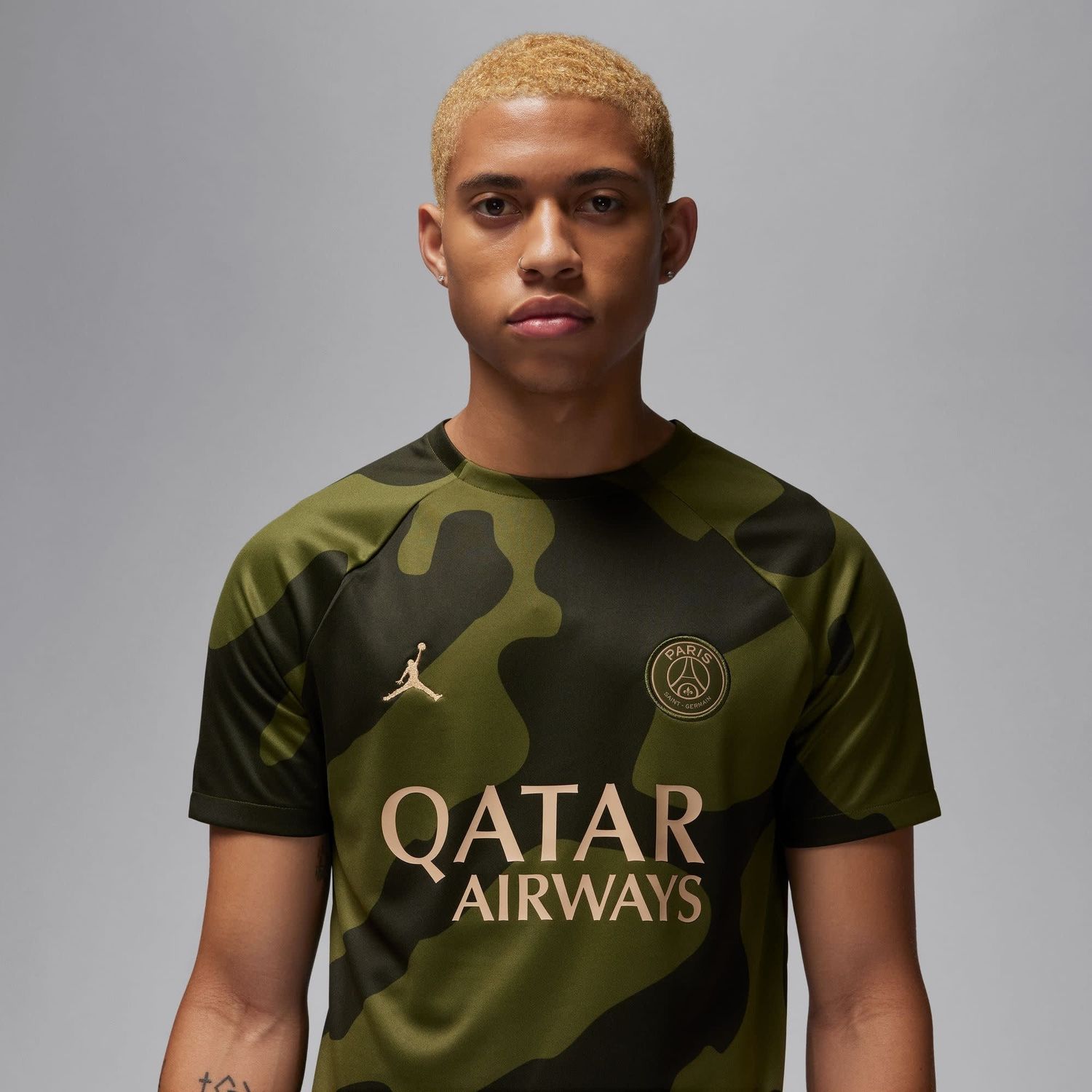PSG 23/24 ACADEMY PREMATCH JERSEY (GREEN)