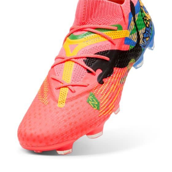 FUTURE 7 ULTIMATE NJR FG/AG (PINK/BLUE)