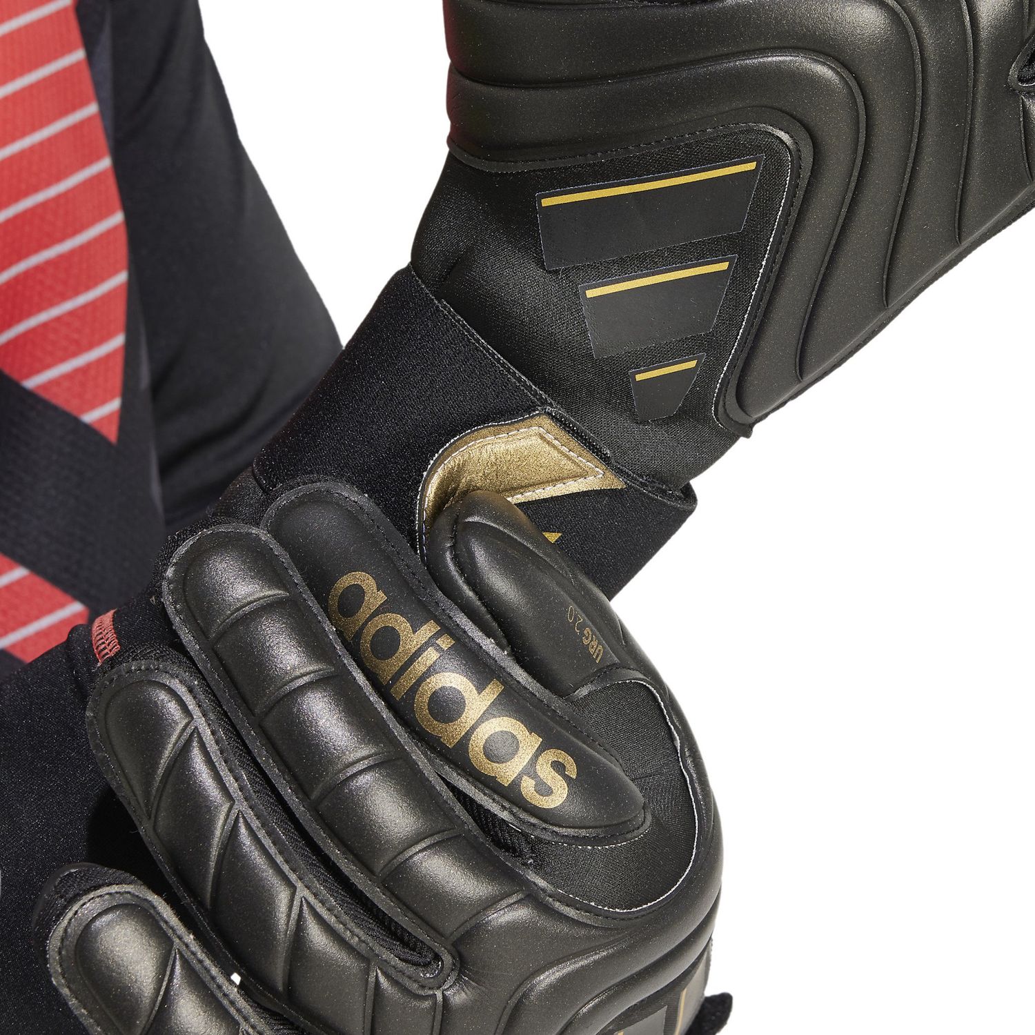 COPA PRO GLOVES (BLACK/GOLD)
