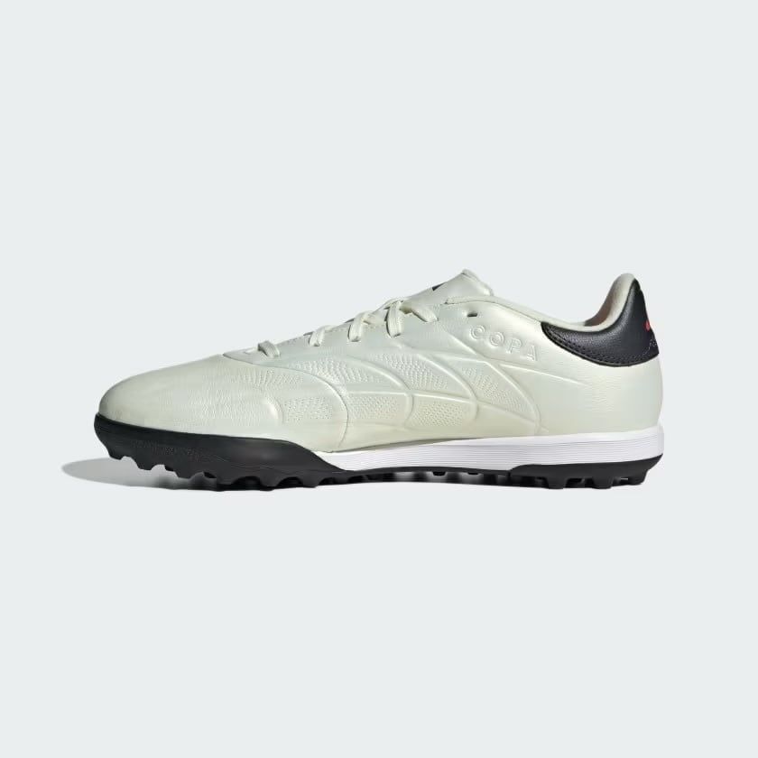 COPA PURE 2 LEAGUE TF (IVORY/BLACK)