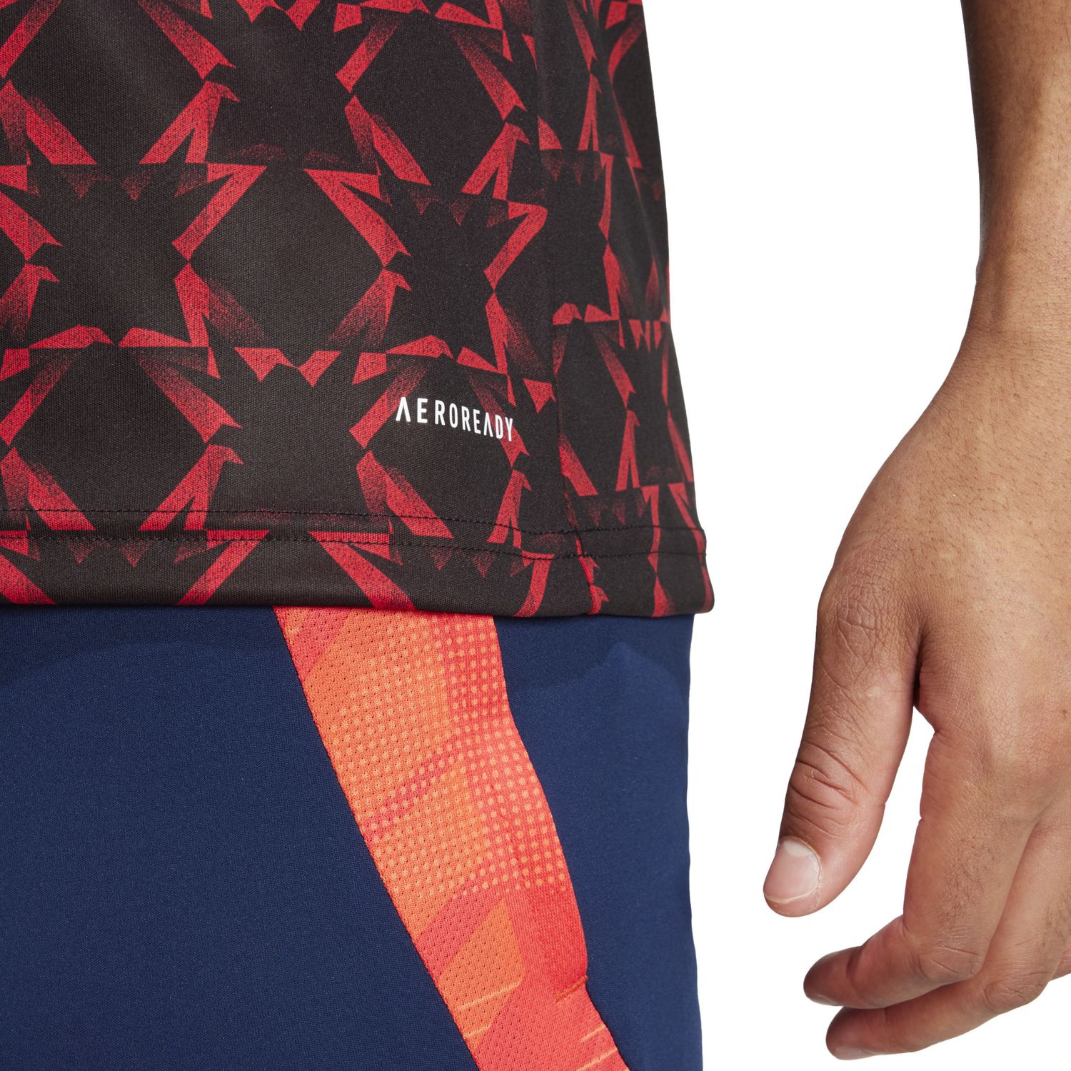 MANCHESTER UNITED 24/25 PREMATCH JERSEY (BLACK/RED)