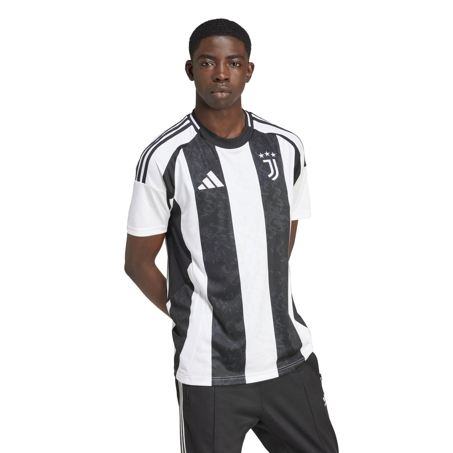 JUVENTUS 24/25 HOME JERSEY (BLACK/WHITE)