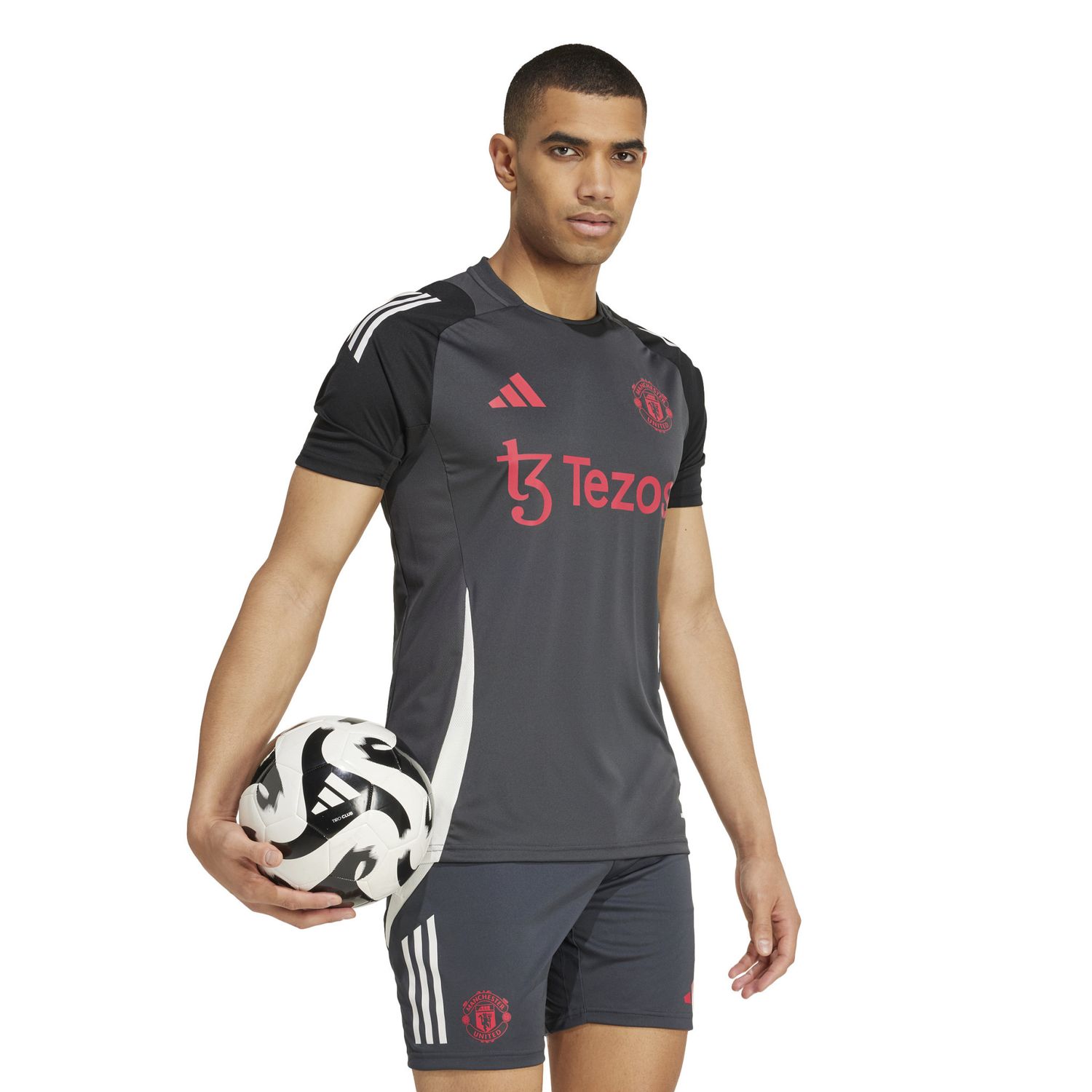 MANCHESTER UNITED 24/25 EUROPEAN TRAINING JERSEY (CARBON BLACK)