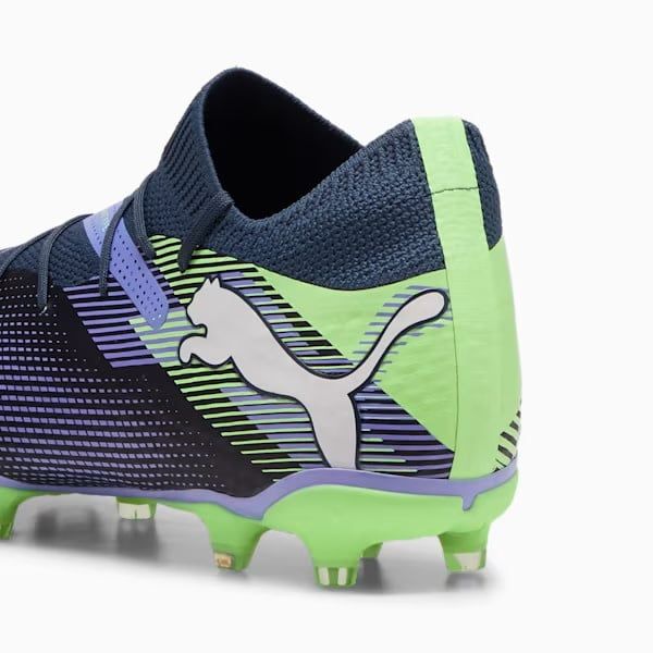 FUTURE 7 PRO FG/AG (GRAY/PURPLE/GREEN)