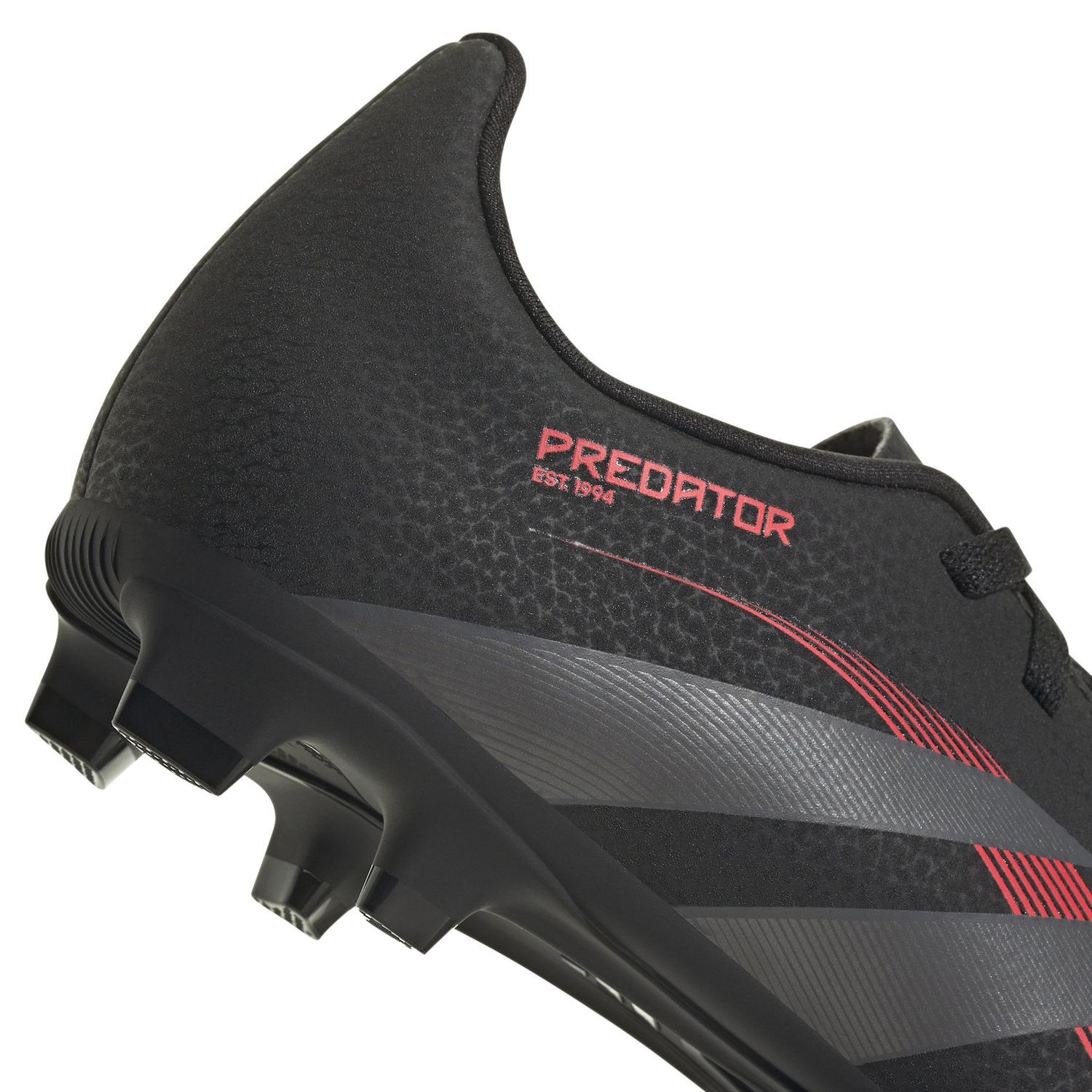 PREDATOR CLUB 25 FG/MG JR (BLACK/RED)