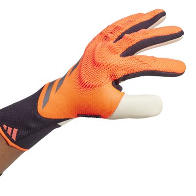 PREDATOR PRO GK GLOVES (RED/BLACK)