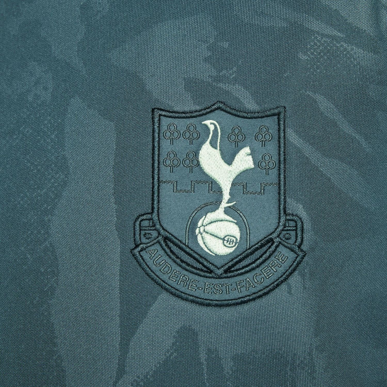 TOTTENHAM 24/25 ACADEMY PRO PREMATCH JERSEY YOUTH (GREEN)