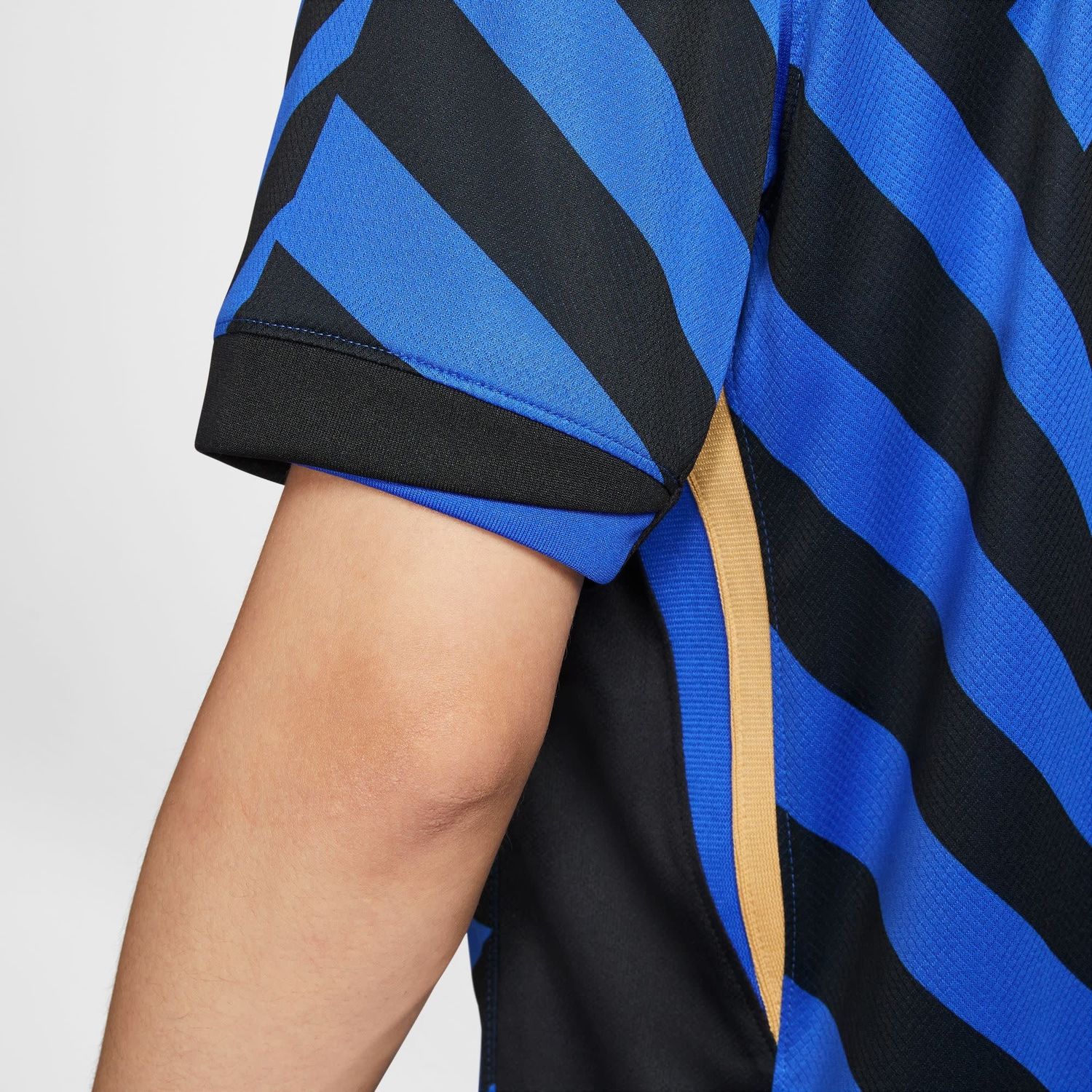 INTER MILAN 24/25 HOME JERSEY (BLUE/BLACK)
