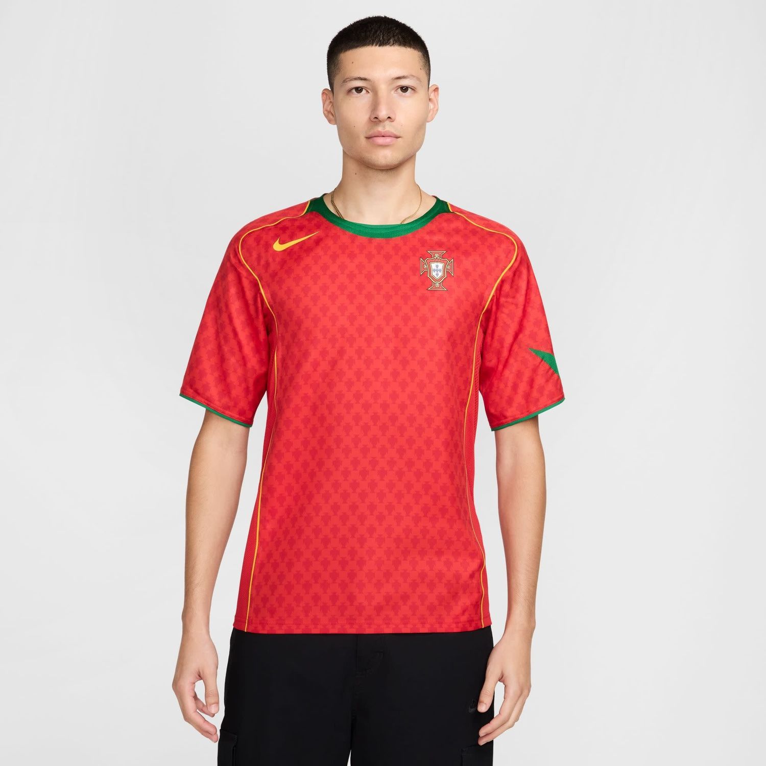 PORTUGAL REISSUE AUTHENTIC HOME JERSEY (RED)