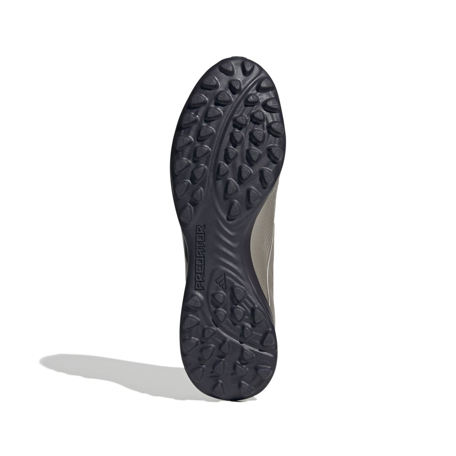 PREDATOR LEAGUE MID TF (SILVER)