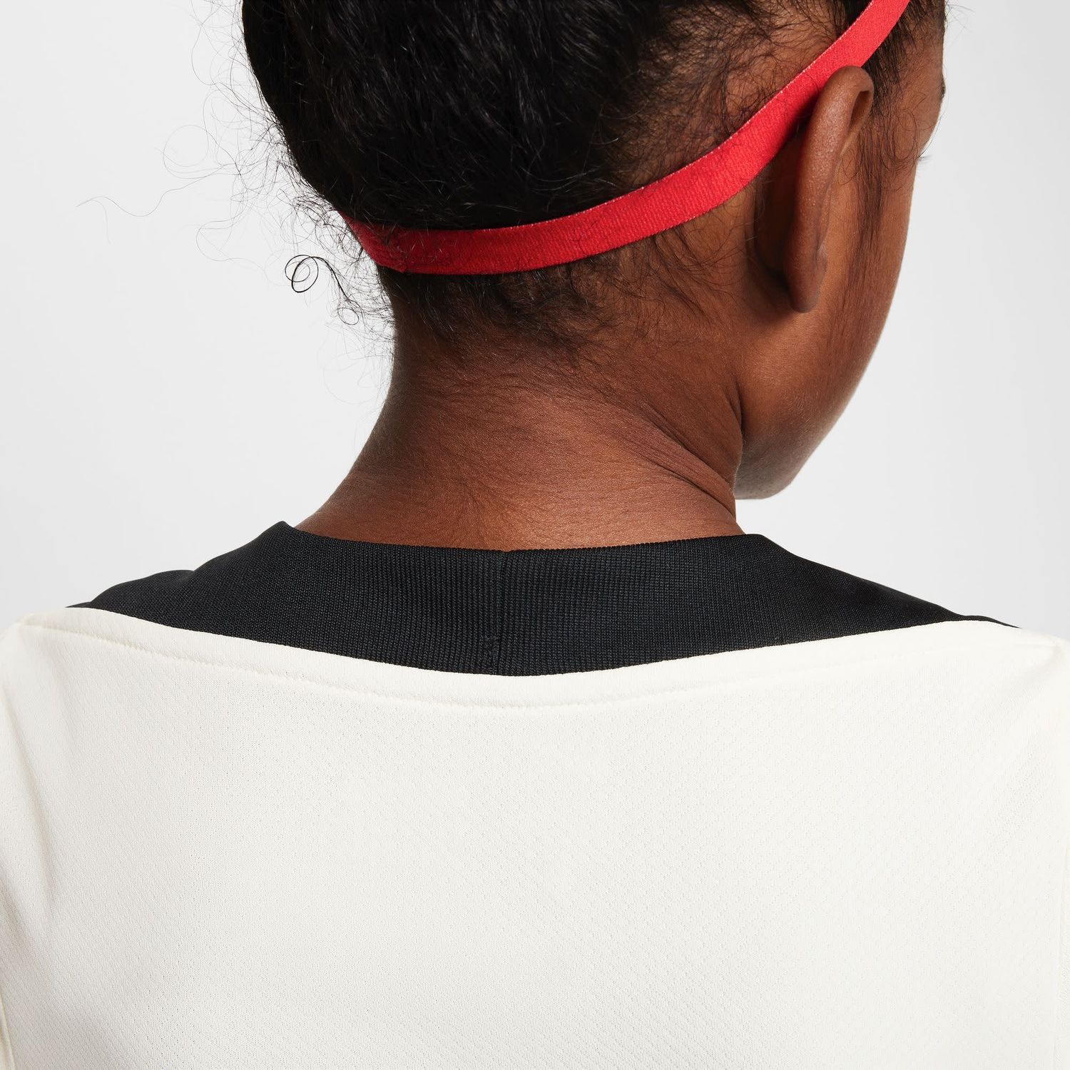 LIVERPOOL 24/25 STRIKE TRAINING JERSEY YOUTH (CREAM/BLACK)