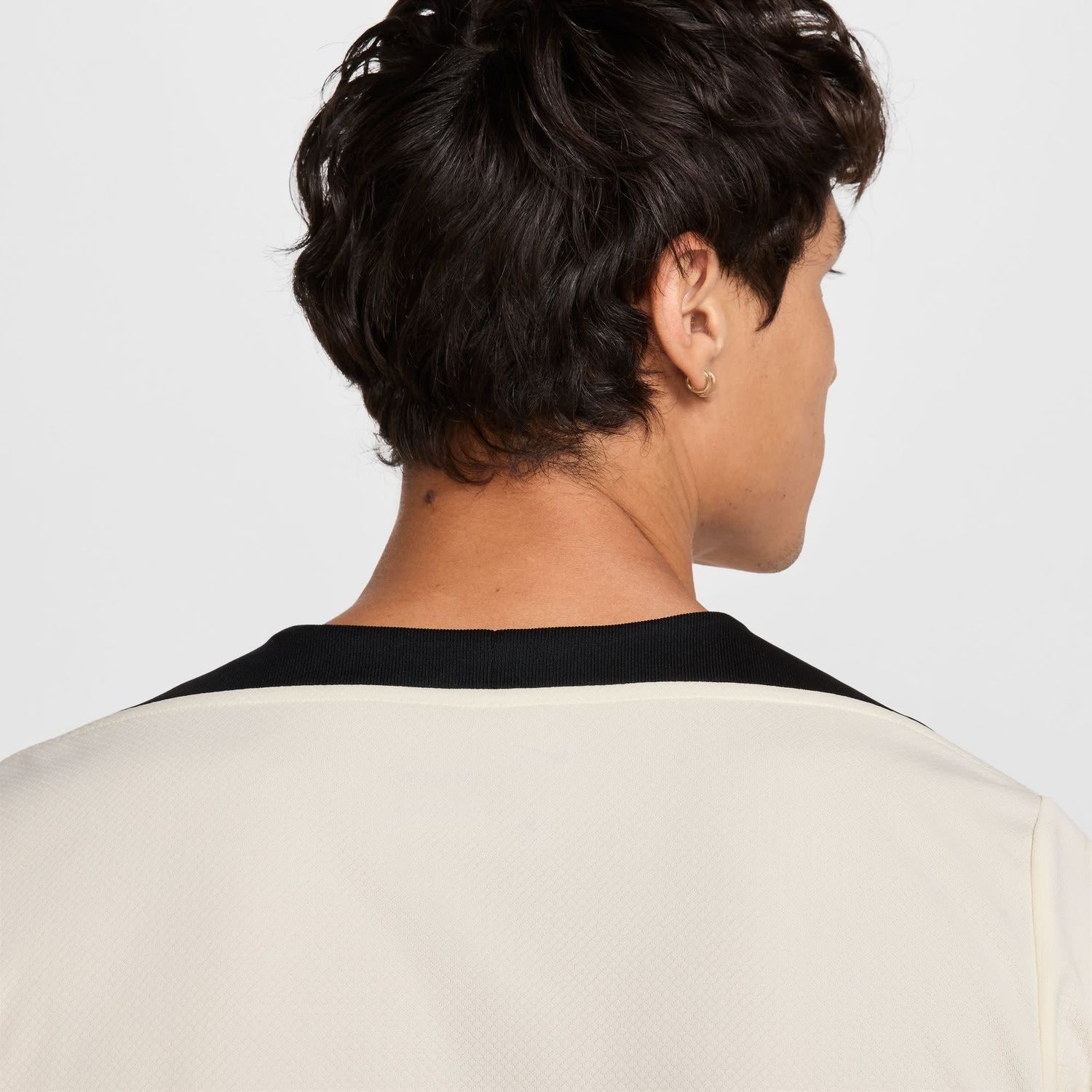 LIVERPOOL 24/25 STRIKE TRAINING JERSEY (CREAM)