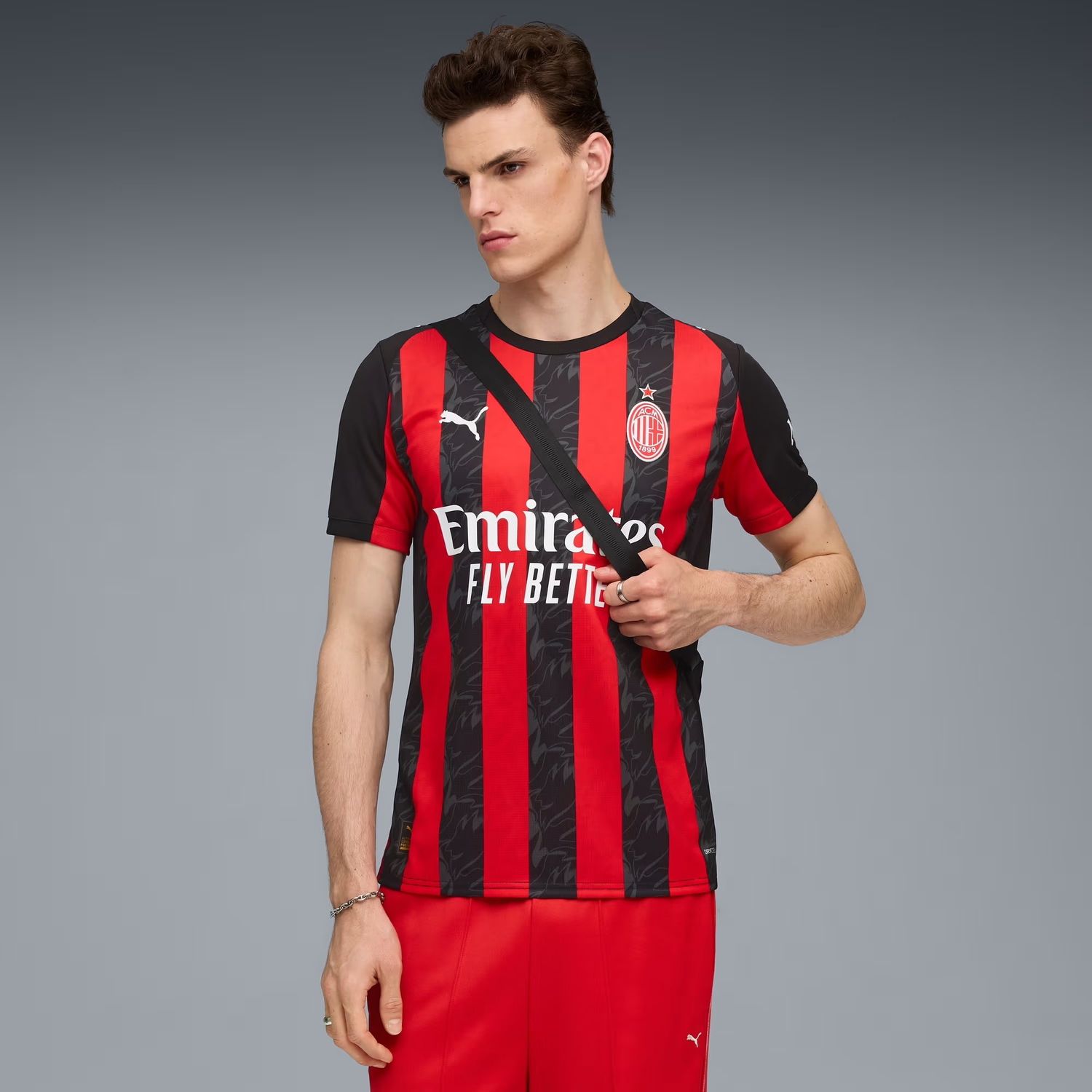 AC MILAN 25/26 HOME JERSEY (RED/BLACK)
