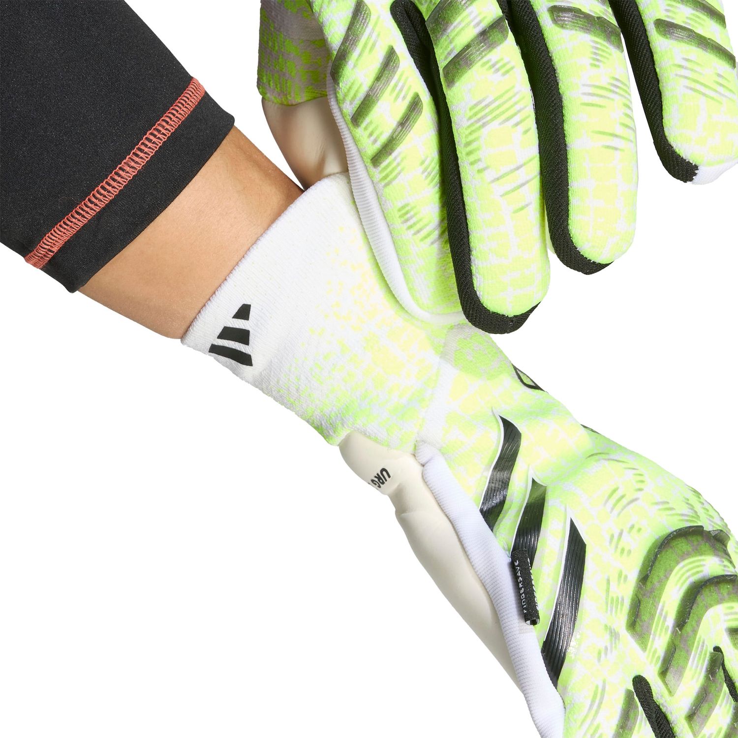 PREDATOR PRO FS GLOVES (VOLT/BLACK)