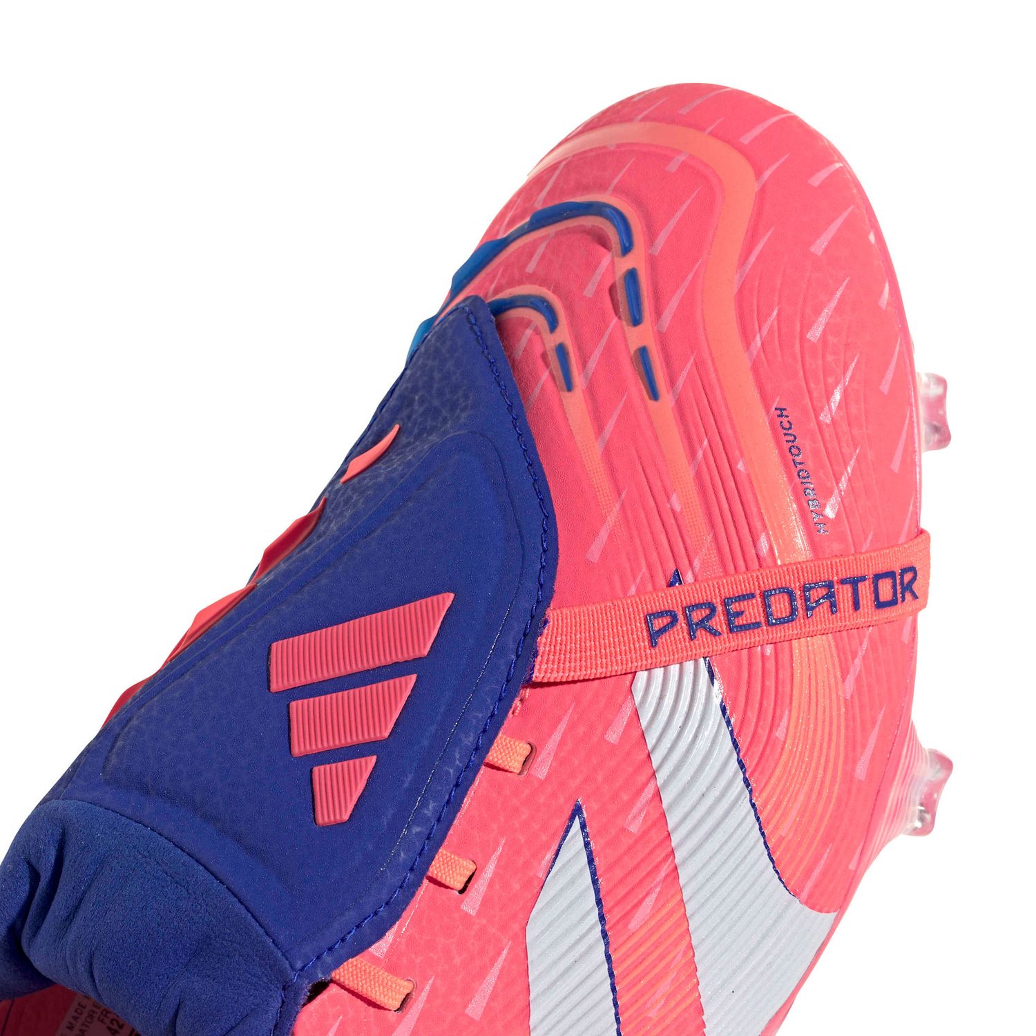 PREDATOR ELITE 25 FT FG (CORAL)