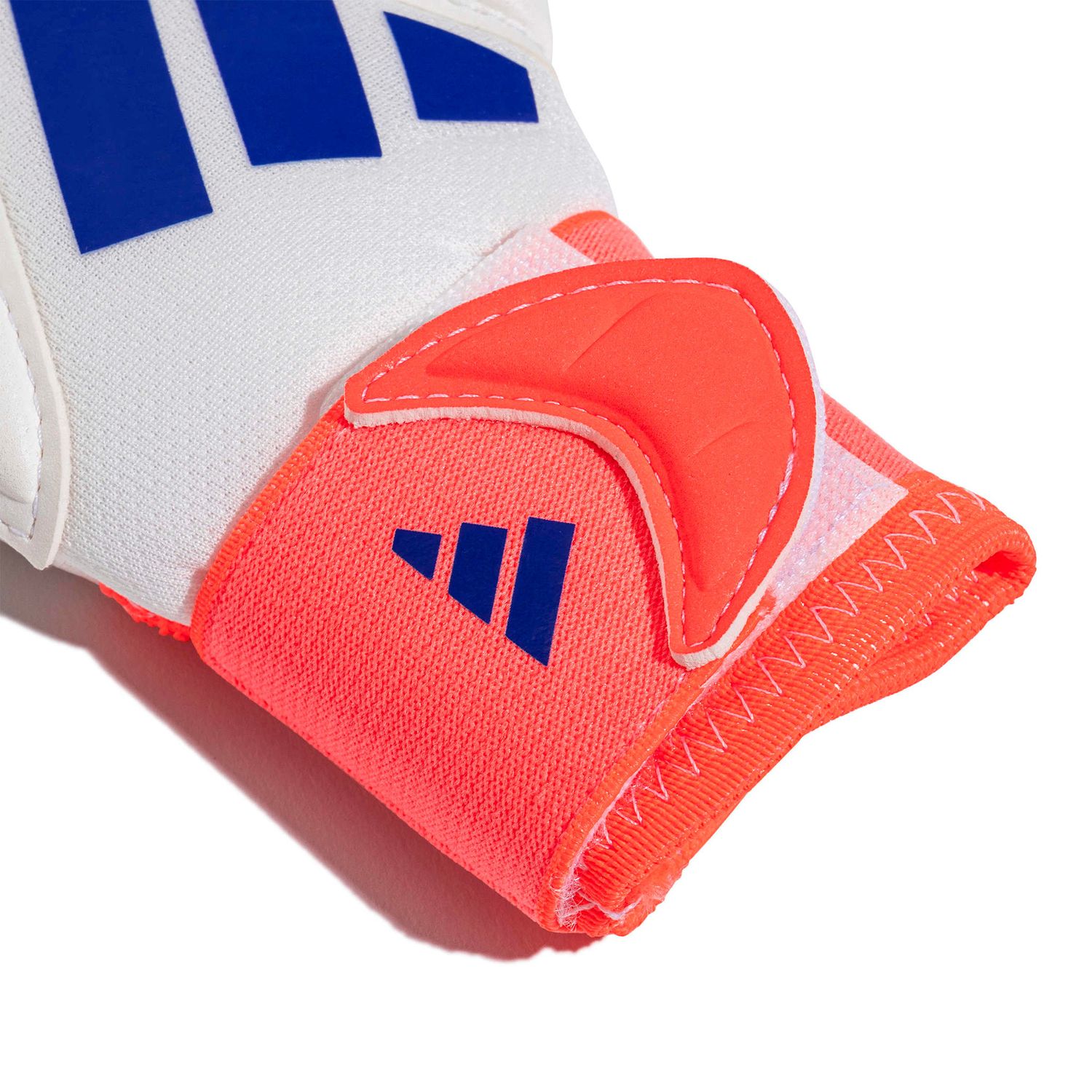 COPA LEAGUE GK GLOVES (WHITE/CORAL)