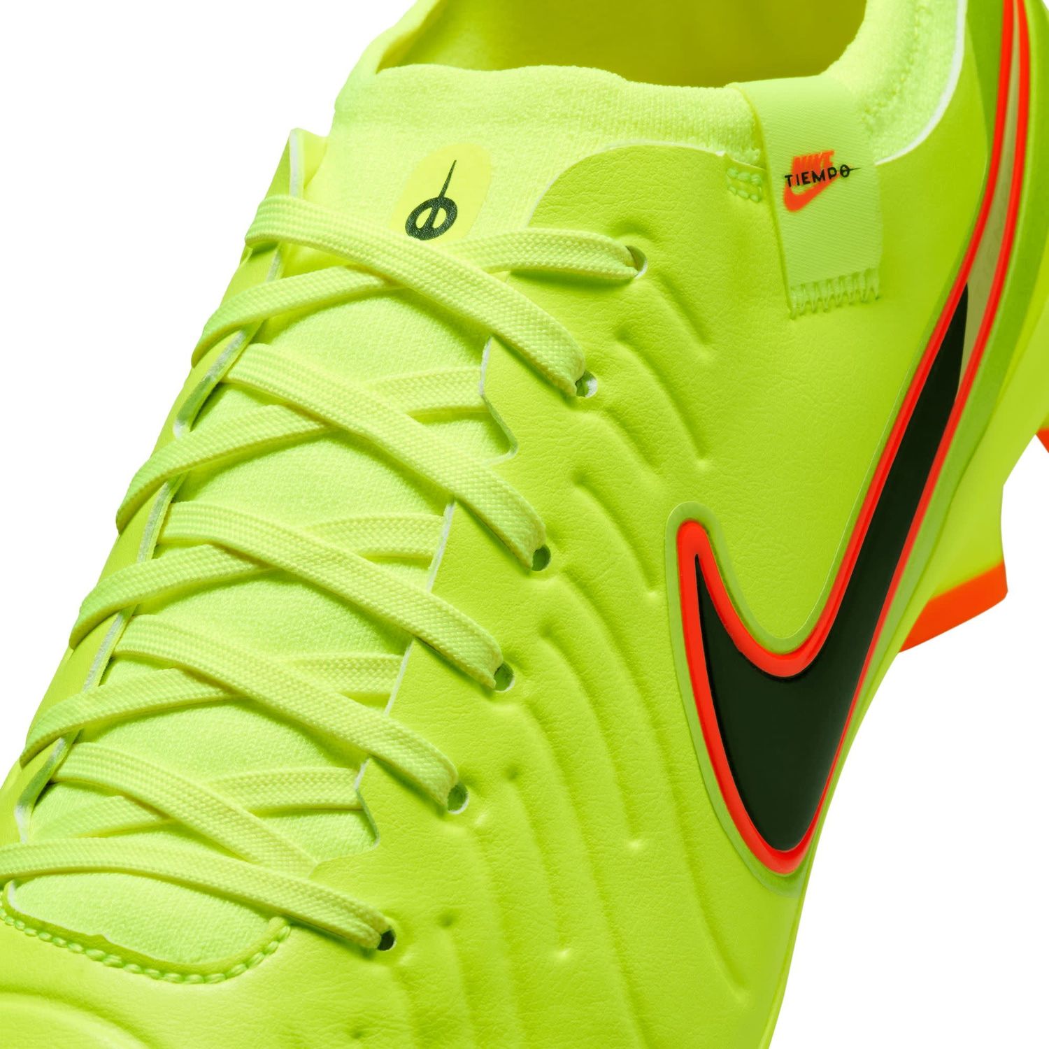 TIEMPO LEGEND 10 PRO FG (VOLT)