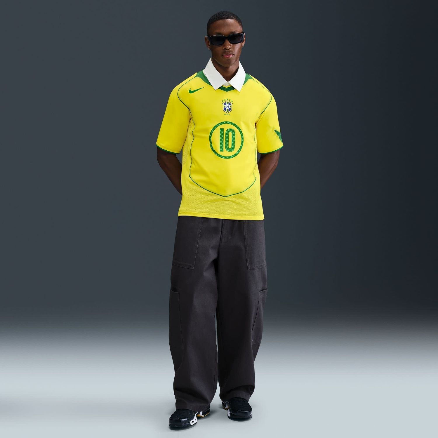 RONALDINHO BRAZIL REISSUE AUTHENTIC HOME JERSEY (YELLOW)