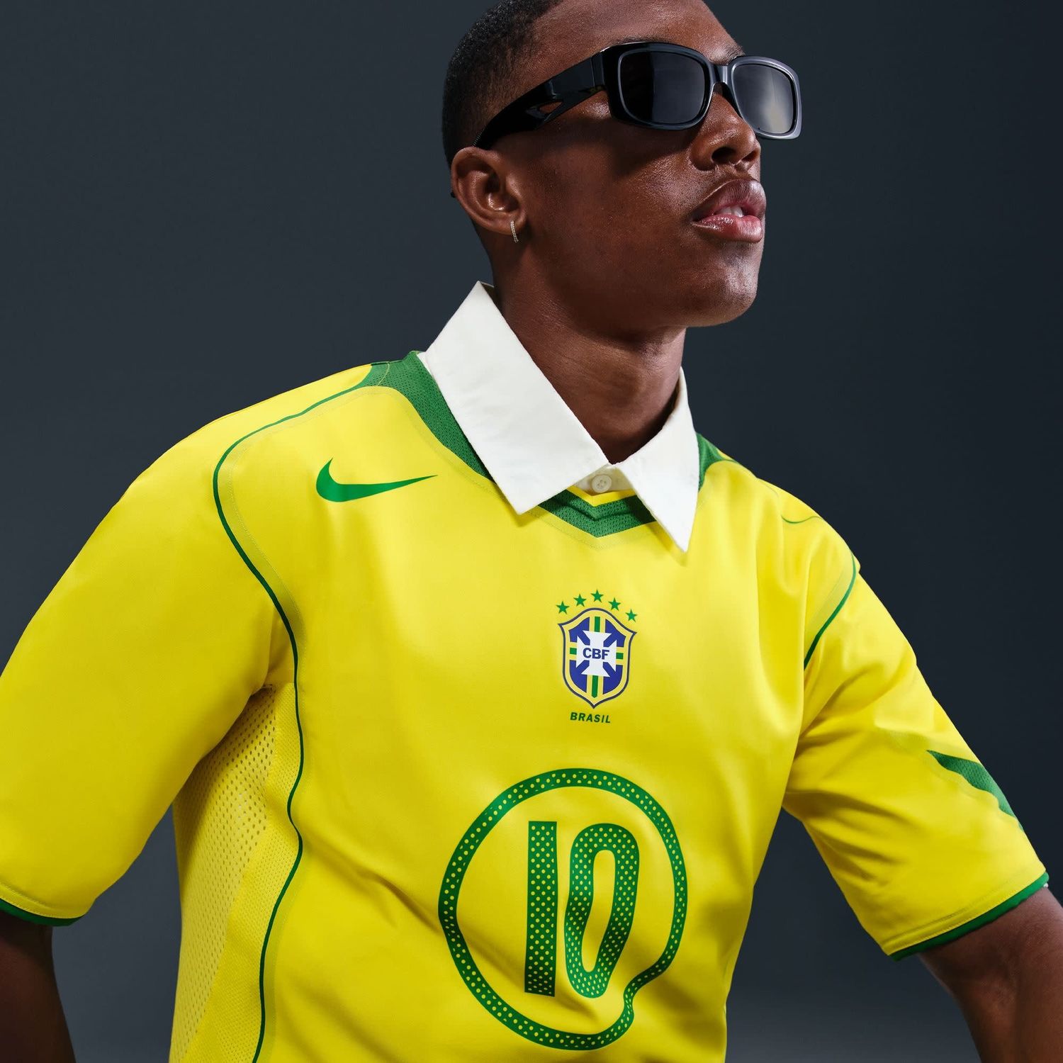 RONALDINHO BRAZIL REISSUE AUTHENTIC HOME JERSEY (YELLOW)